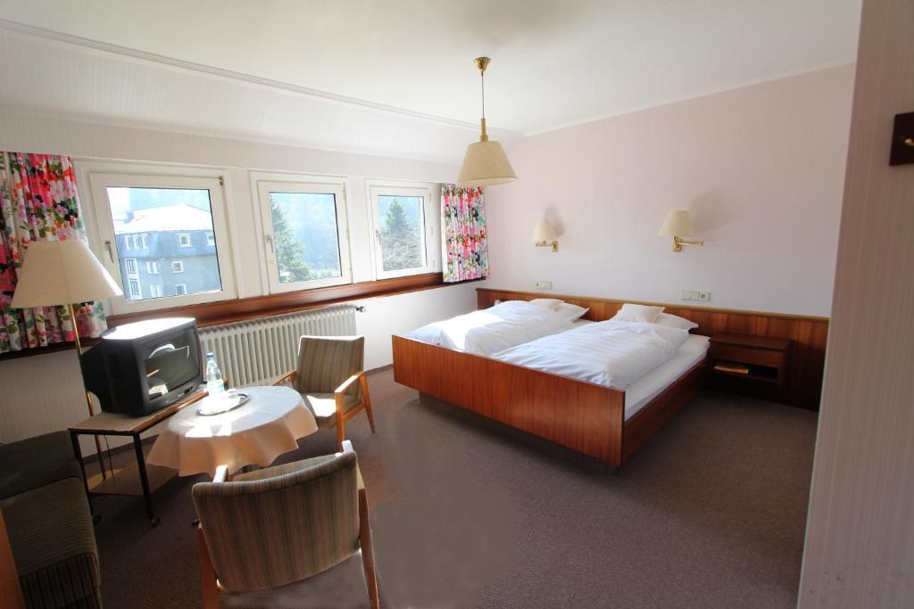 Hotel Gasthaus Troester Schmallenberg Rom bilde