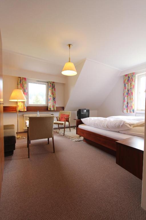 Hotel Gasthaus Troester Schmallenberg Rom bilde